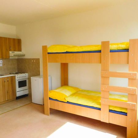 Km House Cerny Most Hostel Πράγα Εξωτερικό φωτογραφία