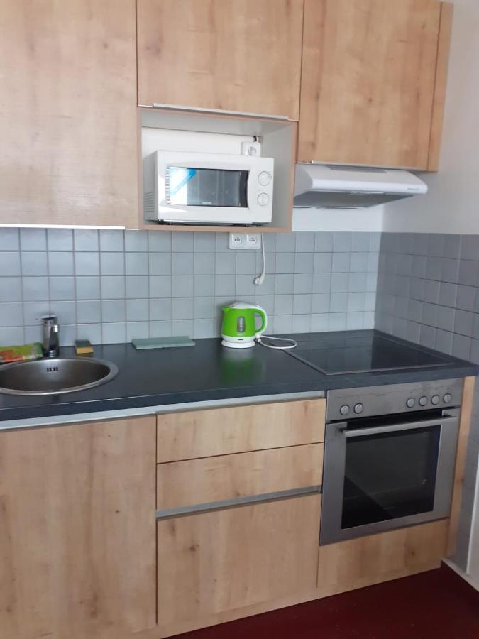 Km House Cerny Most Hostel Πράγα Εξωτερικό φωτογραφία
