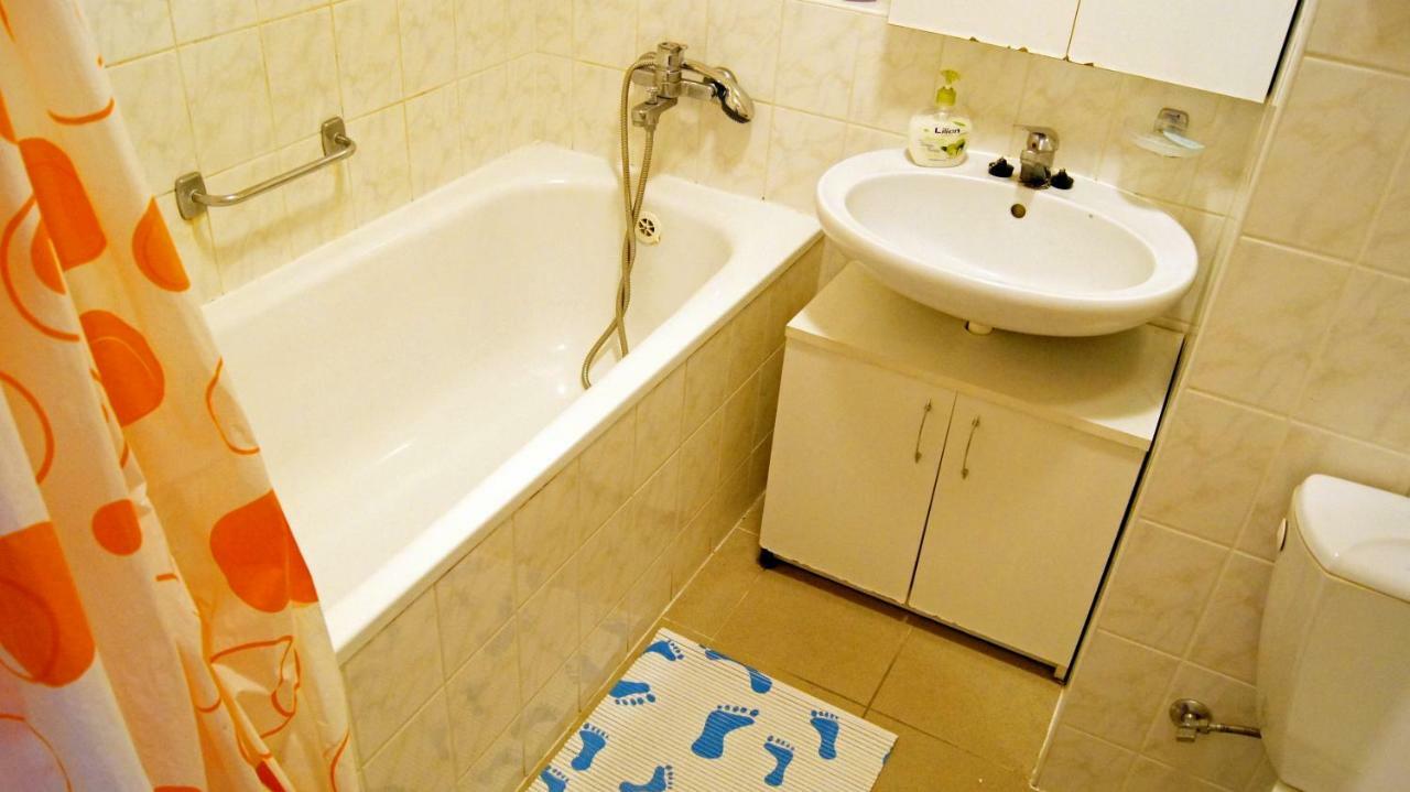 Km House Cerny Most Hostel Πράγα Εξωτερικό φωτογραφία