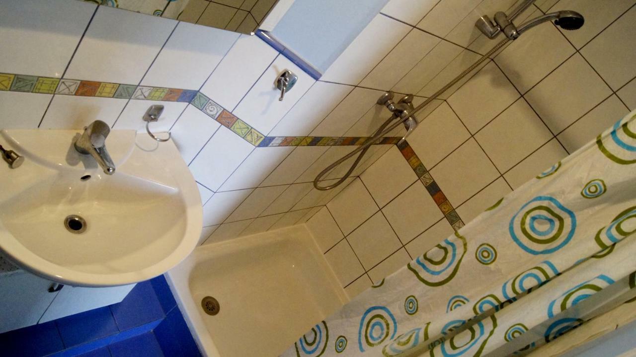 Km House Cerny Most Hostel Πράγα Εξωτερικό φωτογραφία