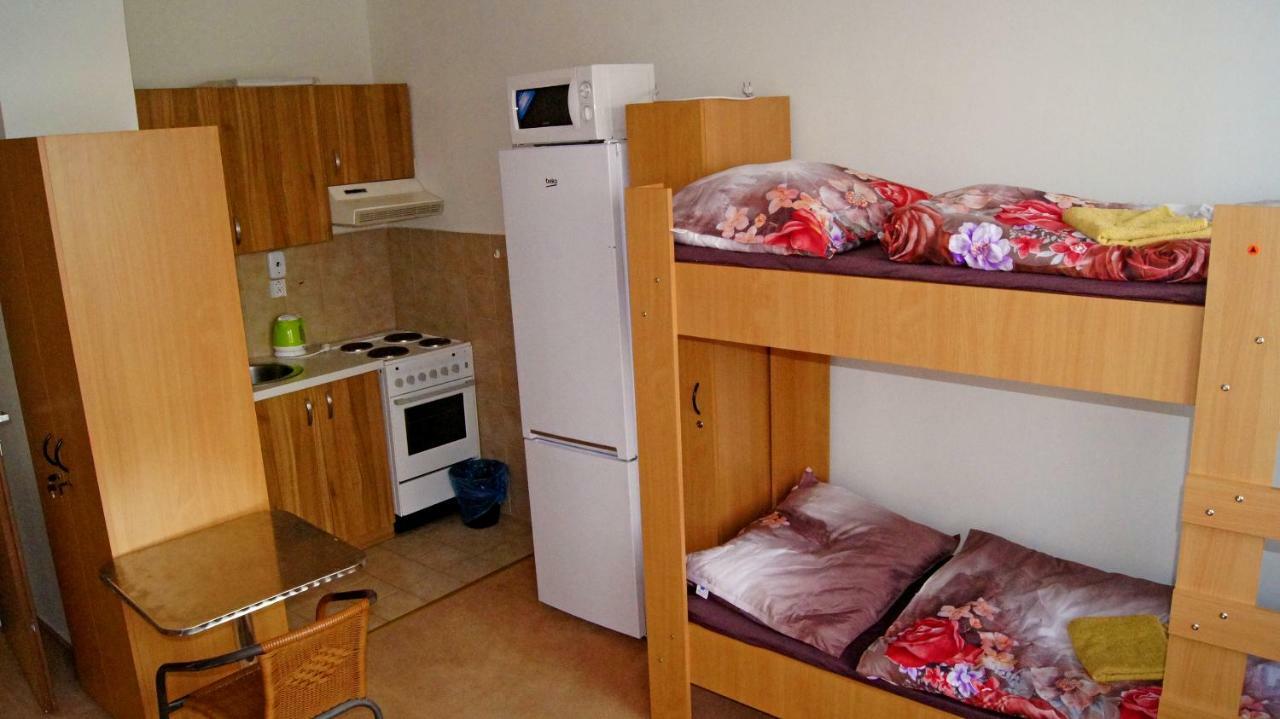 Km House Cerny Most Hostel Πράγα Εξωτερικό φωτογραφία