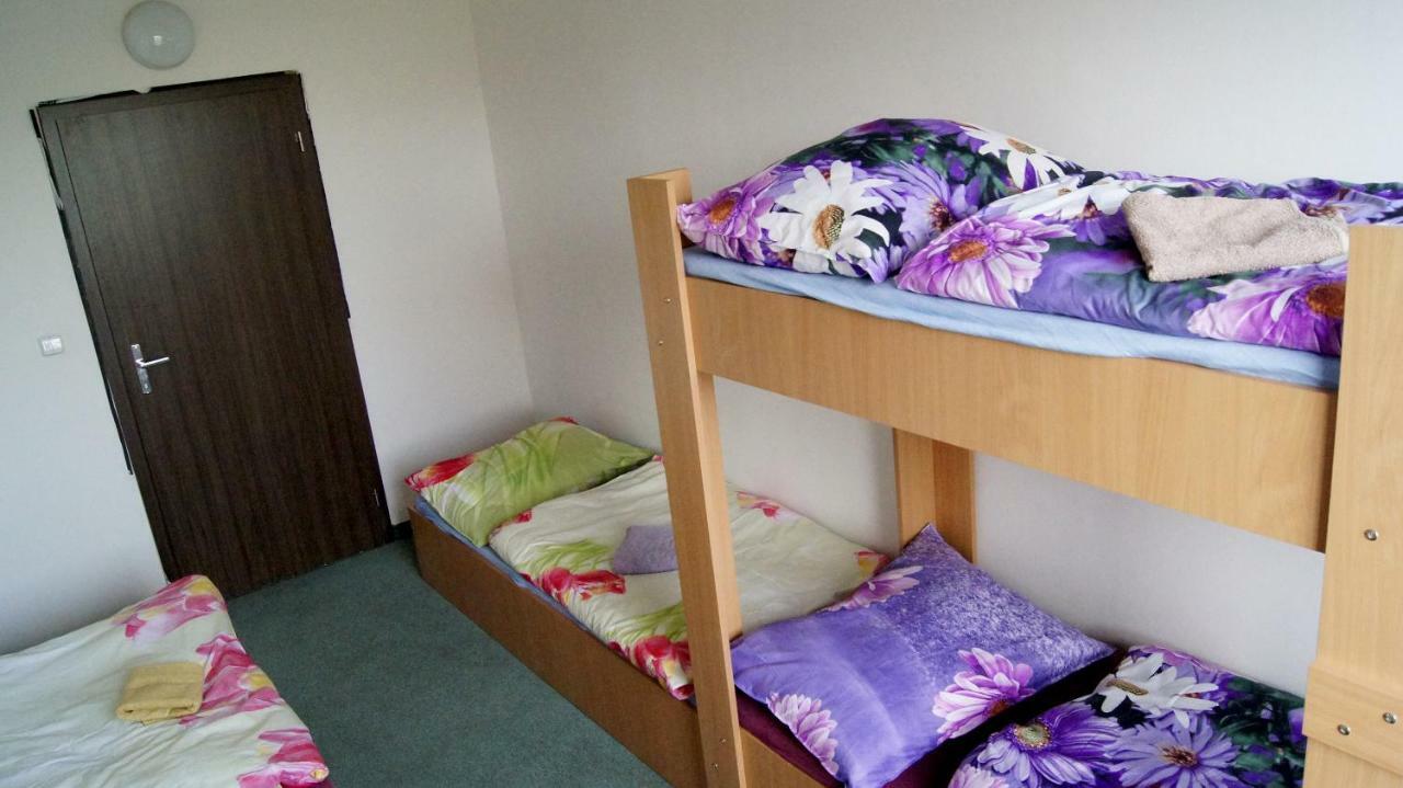 Km House Cerny Most Hostel Πράγα Εξωτερικό φωτογραφία
