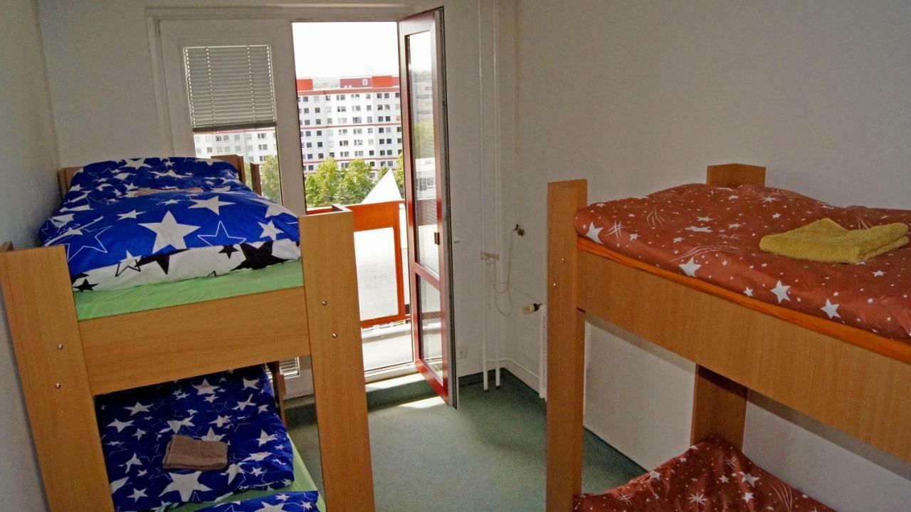 Km House Cerny Most Hostel Πράγα Εξωτερικό φωτογραφία