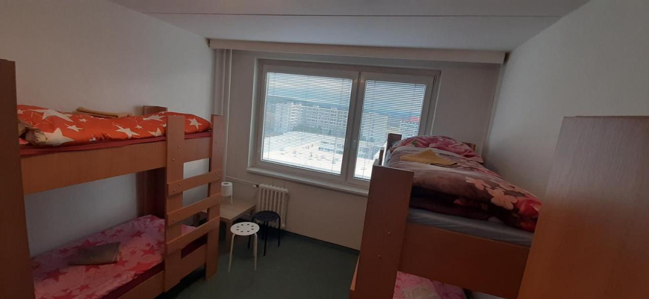 Km House Cerny Most Hostel Πράγα Εξωτερικό φωτογραφία